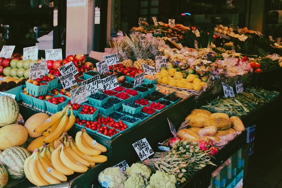 Building a Daily Routine Around Sustainable Weight Change Versus Crash Diets, Explained Simply